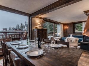Appartement cosy 81m² Courchevel 1850 - 6 pers - Proche pistes, parking, wifi - FR-1-631-172