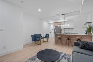 Capitol View2 Townhouse Condo