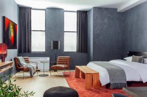Studio Deluxe room in Mint House at 70 Pine