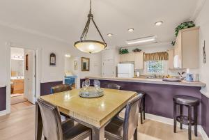 4809 Luster Leaf Circle Magnolia Pointe 202 Condo