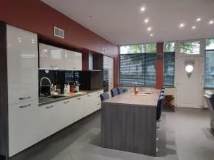 Agréable maison de ville, proche du centre ville - Saint-Germain-des-Fossés