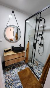 Marelis condo with sea view