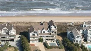 PM2, Old Glory- Oceanfront, 8 BRs, Ocean Views, Priv Pool, Rec Room - Sanderling