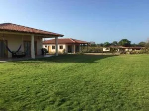 CASA PIÑA, Beautiful 2 Bedroom Home, Pedasi - Punta Toro