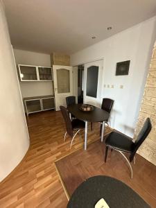 Central, 3 Bedroom Apartment at Golden Fort Complex