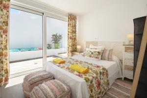 Purple Volcano - Pool and Gym in Sport Center Fariones included By Lanzarote Vacation Homes