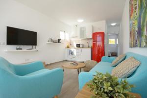 Red Volcano - Pool and Gym in Sport Center Fariones included By Lanzarote Vacation Homes