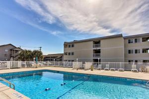Myrtle Beach Vacation Rental - Walk to the Ocean!