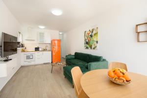 Orange Volcano - Pool and Gym in Sport Center Fariones included By Lanzarote Vacation Homes