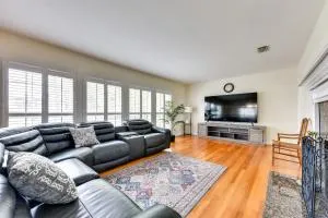 Jacksonville Vacation Home with Trout River Access - Spaulding