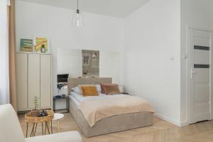Bright Studio in the Centre of Katowice Opolska by Noclegi Renters
