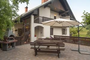 Apartments & Rooms Florjana