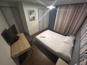 Hotels Initial by balladins, Hotel Restaurant Broisin : photos des chambres