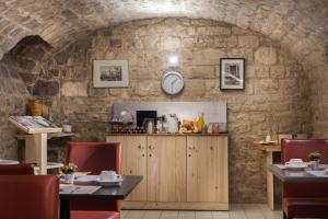 Hotels Hotel Le Compostelle : photos des chambres