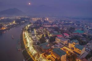 Radisson Collection Hotel & Spa, Riverfront Srinagar