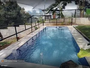 Mt Apo View Creekside Whole house with Pool by Creek Cowboys Cottage - Tigumon