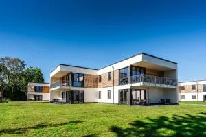 Hangar 19 Superior Apartment mit Terrasse und Garten H7W1 - Leezen