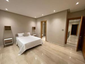 Luxury Villa Oasis, Bouznika Bay