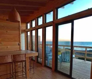Cabaña Orca Lodge Sur frente al mar en Curanipe, Ideal para desconectar en pareja - Pelluhue