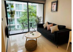 Serene home in the heart of BKK - The Great Wave