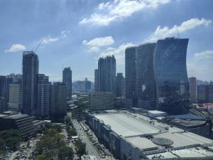 Twin Beds Studio Room with City View