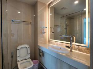 City Garden Olympus Condominium