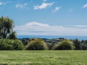 Matapouri & Tutukaka Spectacular Coastal Views- Aroha Luxury Guest Suite - Ngunguru