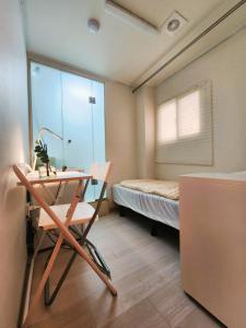 Oreum Stay Myeongdong - Female Only