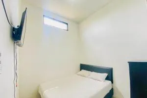 RedDoorz Syariah near Universitas Muhammadiyah Jember - Jember