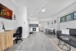 Modern Luxury Studio Apartment