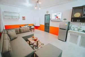 RB Modern Condos - Canelar