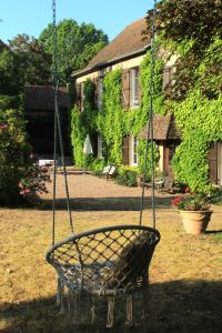 Maisons d'hotes LES CHARMES : photos des chambres