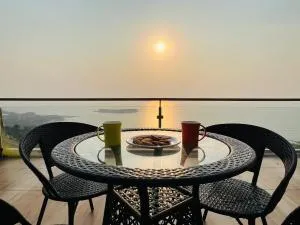 Sea view apartment in Harnai - Ānjarle