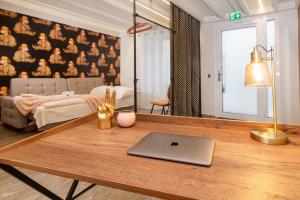 Zentral - Netflix - 2 Stöcke - Arbeitsplatz