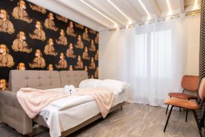 Zentral - Netflix - 2 Stöcke - Arbeitsplatz