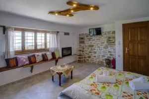 Pileas Pinakates-Milies-Vizitsa - Vizitsa