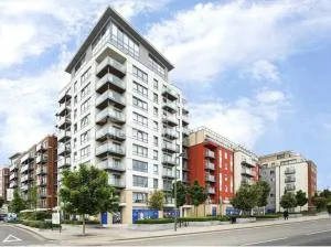 Stunning 1-Bed Apartment in London - The Hyde