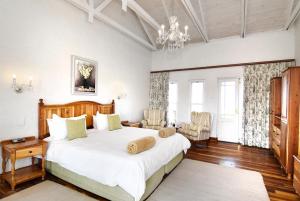 Zuurberg Mountain Village