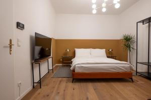 Stylish central 1-bedroom apartment with a terrace