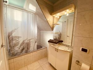 The Good Life Holiday Home