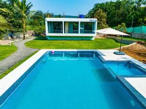 Riverside Farm - 卡希德