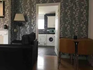 31 end terrace. - Gransha