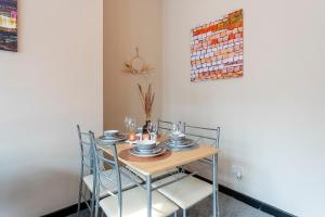 Hull Ground Floor 1 Bedroom Apt 3 beds Spacious Jesouth Striking