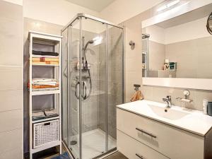 OLD - Center Antibes 2 bedroom modern place