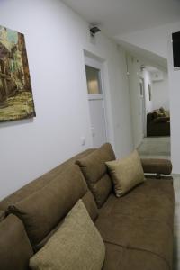 Studio T&M, sa parkingom