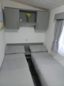 8 berth caravan Turnberry Holiday Park - New Dailly