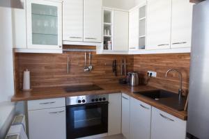 Pleasant City Apartment