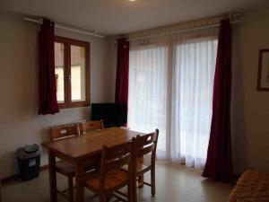 Chalet 2 pièces 4 pers avec terrasse à Valfréjus - FR-1-561-32