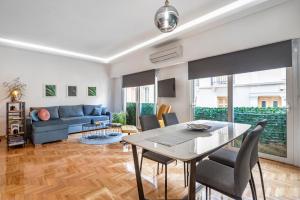 Spacious & bright 2br apt in hip Pangrati, Athens