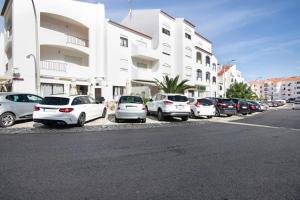 Blue wave escape apartment